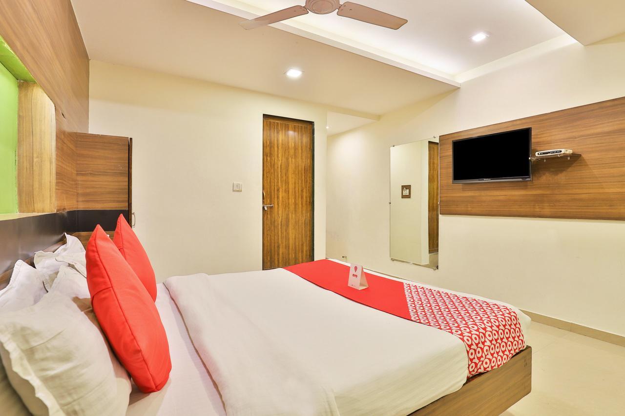 Oyo 4605 Hotel Aakarsh Dharamszala Kültér fotó