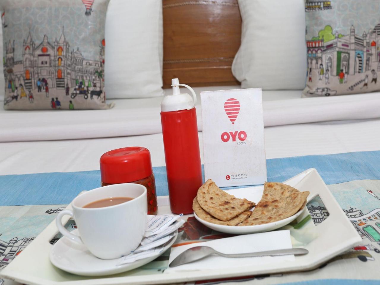 Oyo 4605 Hotel Aakarsh Dharamszala Kültér fotó